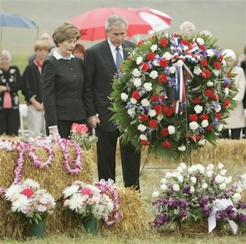 Capt.563c3bce01e24586abda719c46ab8d0c.sept_11_bush_pagh103